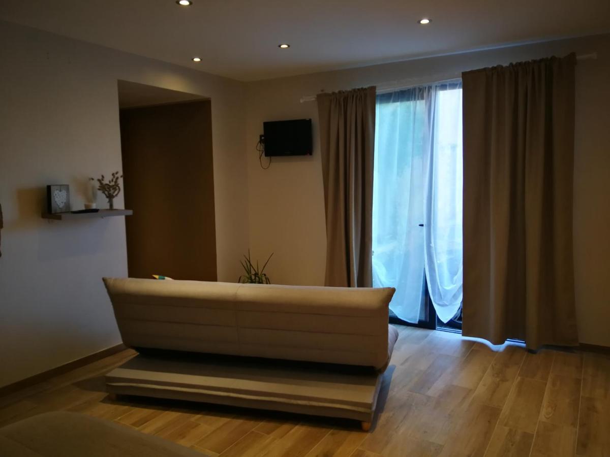 Terre Des Marais Apartment Marchesieux Exterior photo
